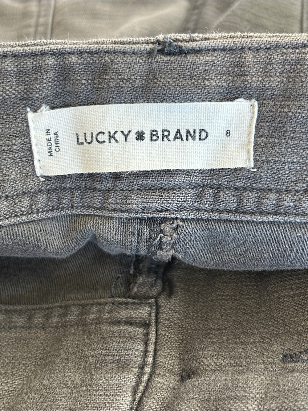 Lucky Brand Easy Pocket Utility Pant in Raven Size 8 - Picture 9 of 10